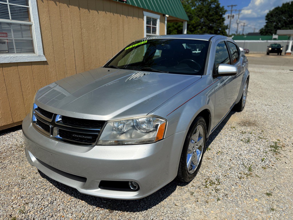2011 Dodge Avenger Image 5