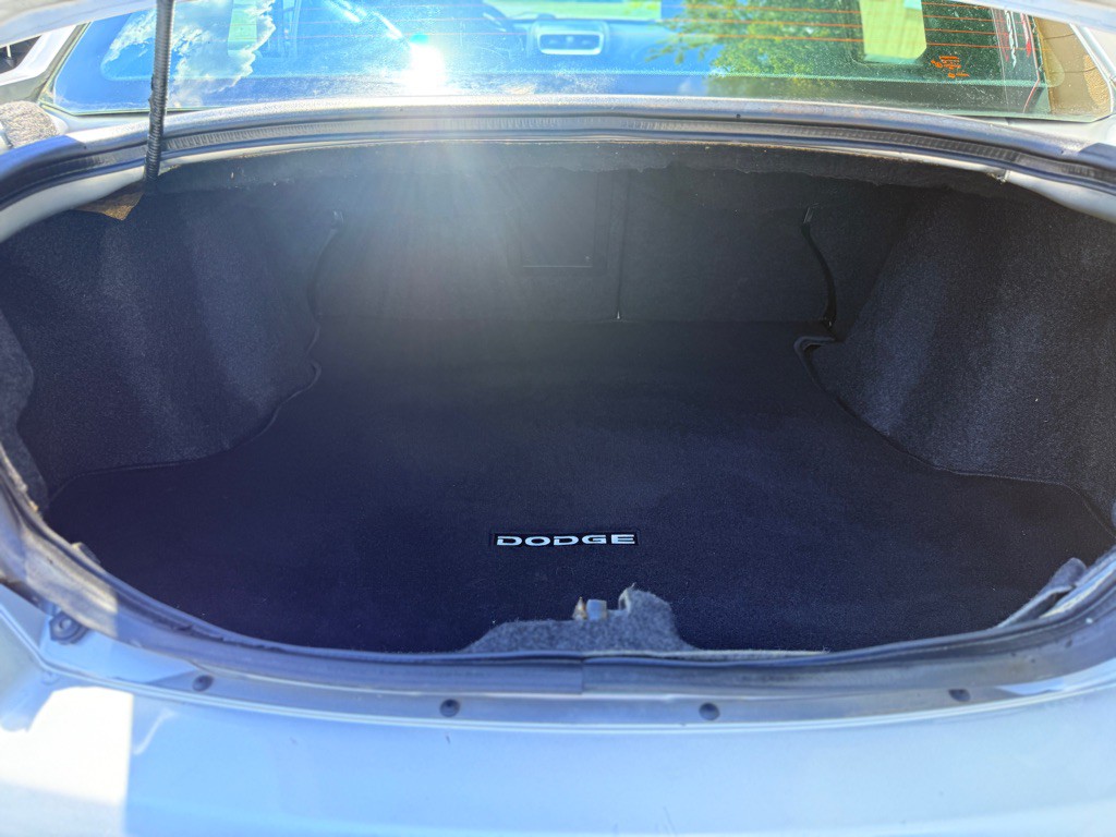 2011 Dodge Avenger Image 14
