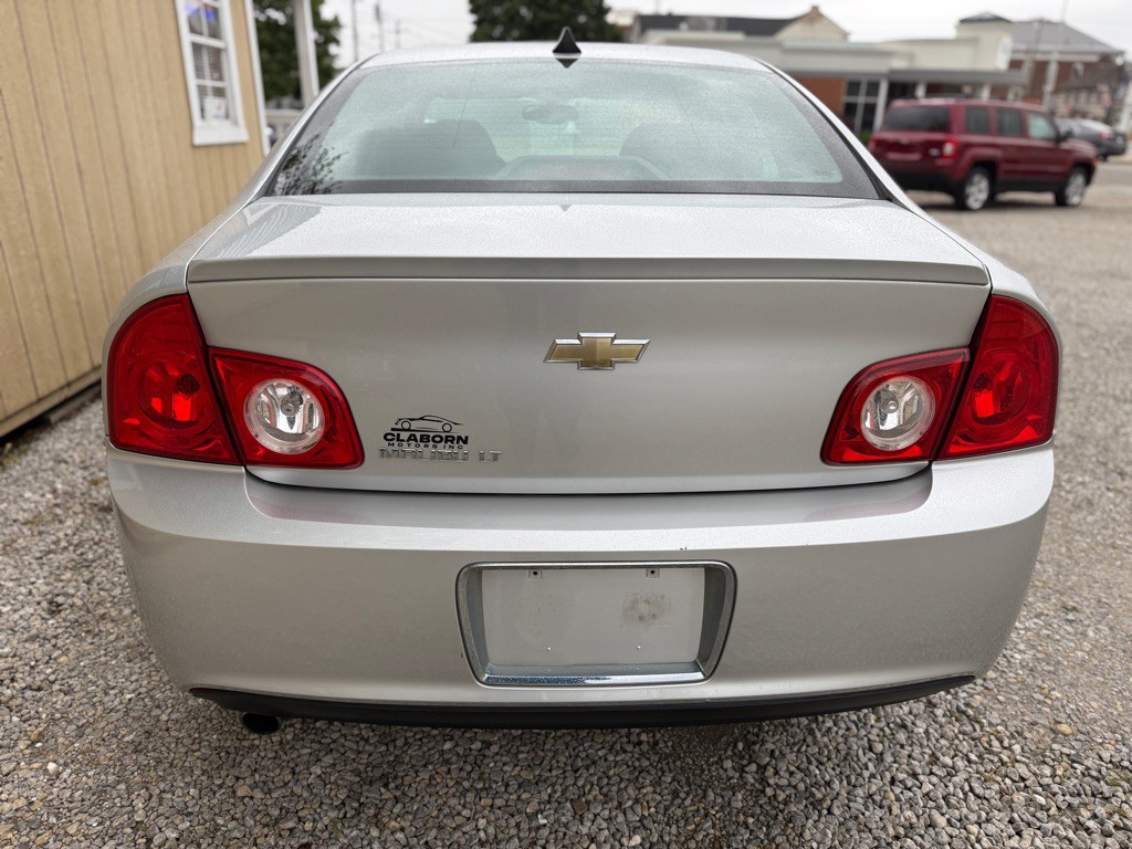 2012 Chevrolet Malibu Image 5