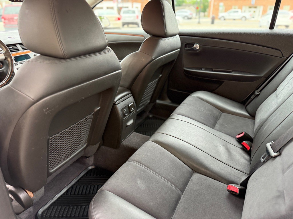 2012 Chevrolet Malibu Image 16