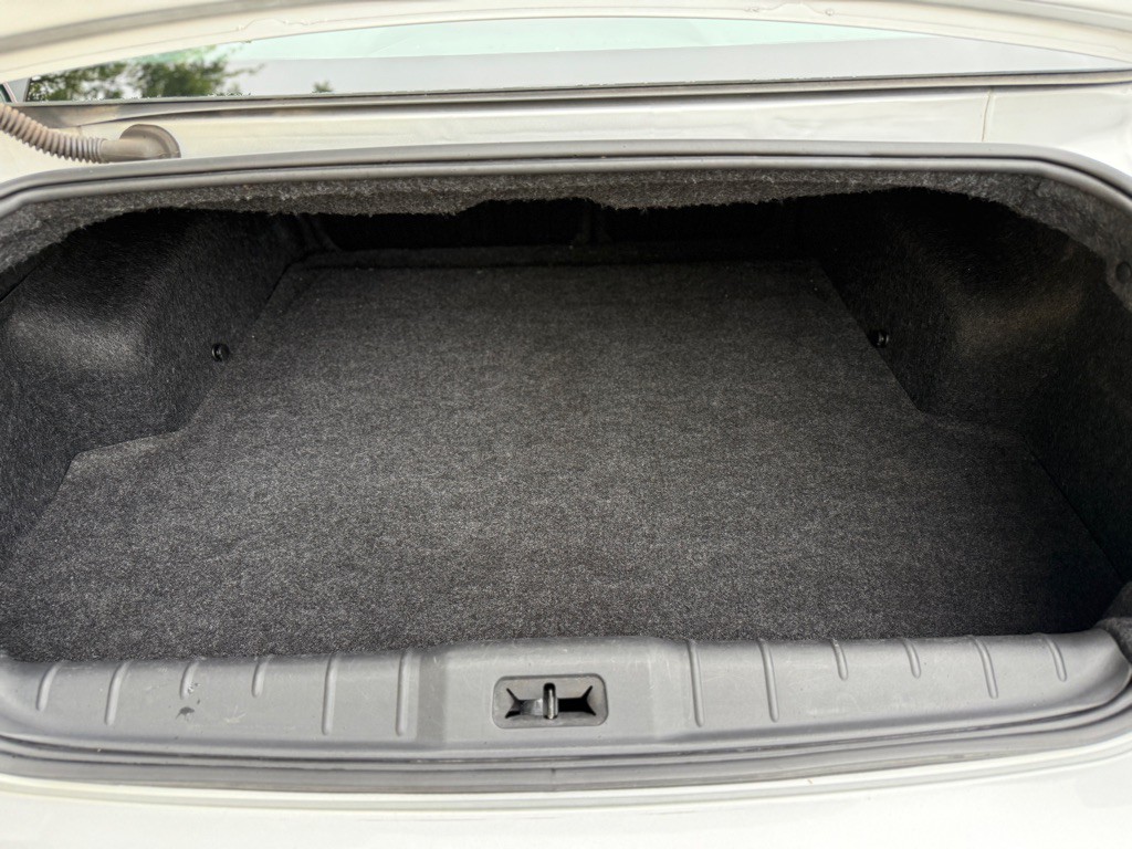 2012 Chevrolet Malibu Image 23