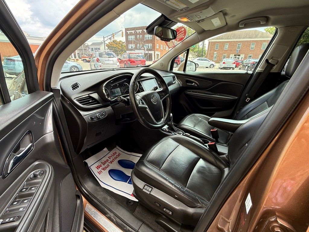 2017 Buick Enclave Image 2