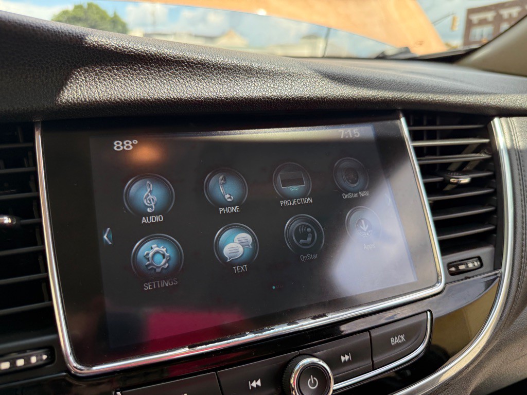 2017 Buick Enclave Image 7