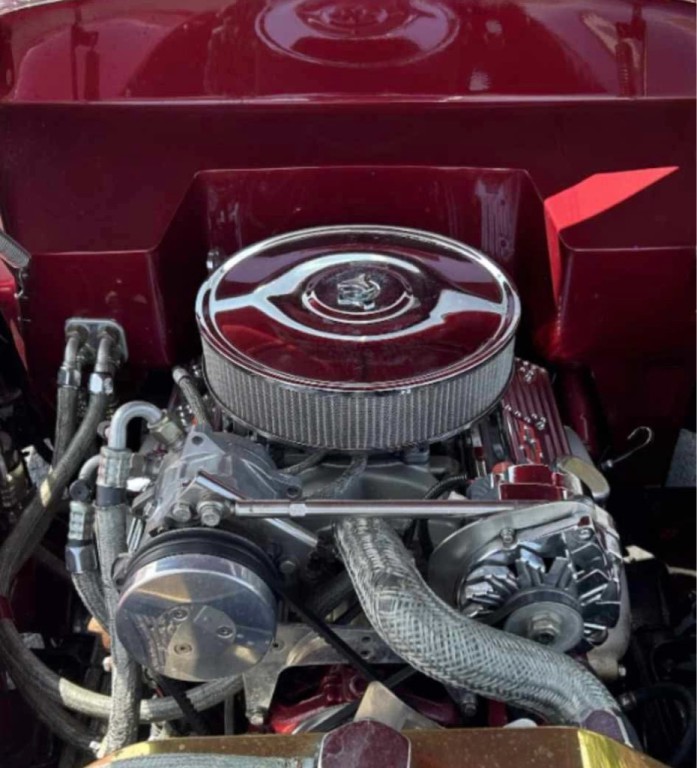 1940 Ford Deluxe Image 4