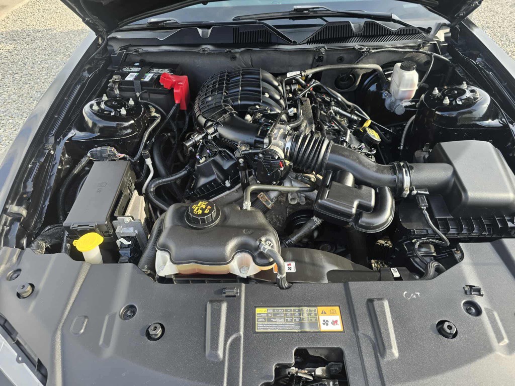 2013 Ford Mustang Image 4