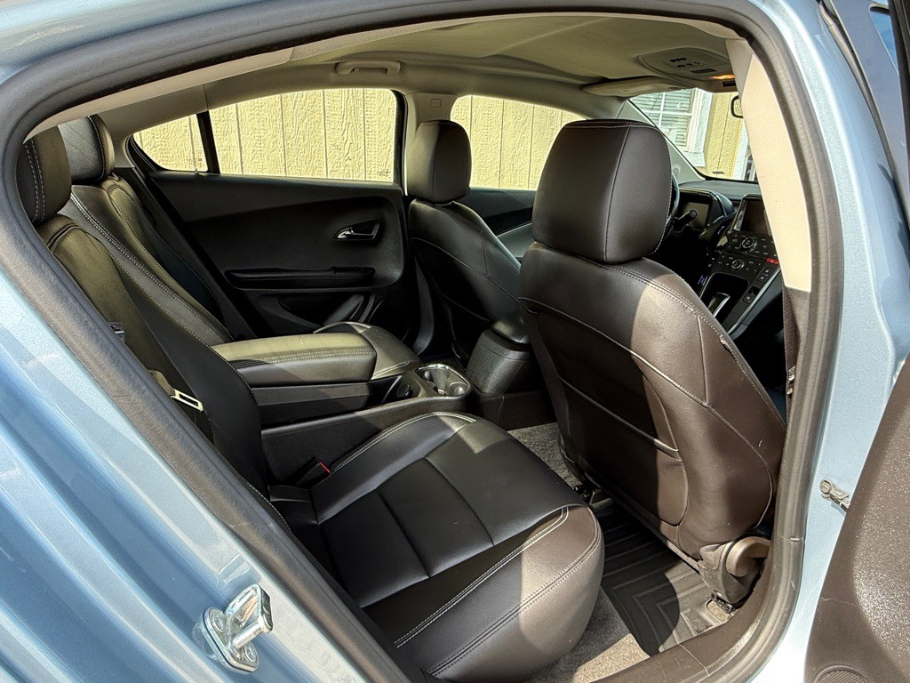 2014 Chevrolet Volt Image 6