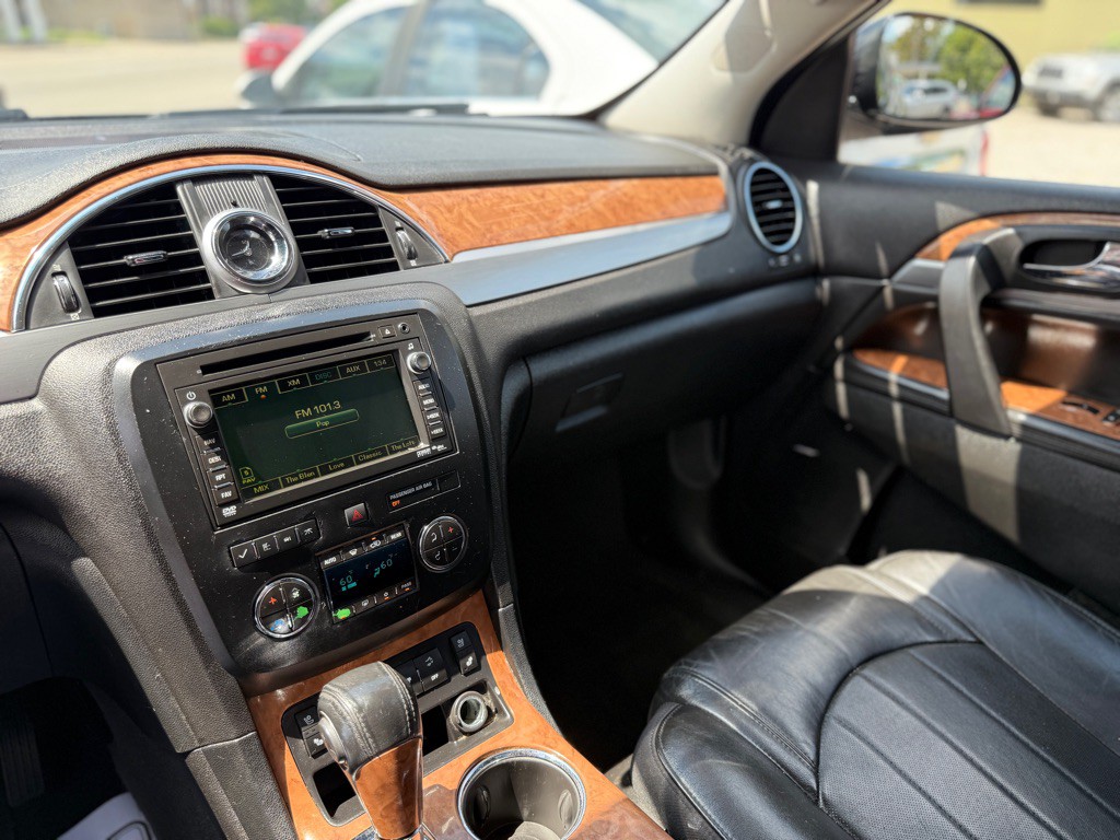 2011 Buick Enclave Image 7