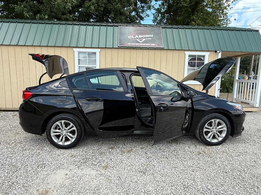 2019 Chevrolet Cruze Image 12
