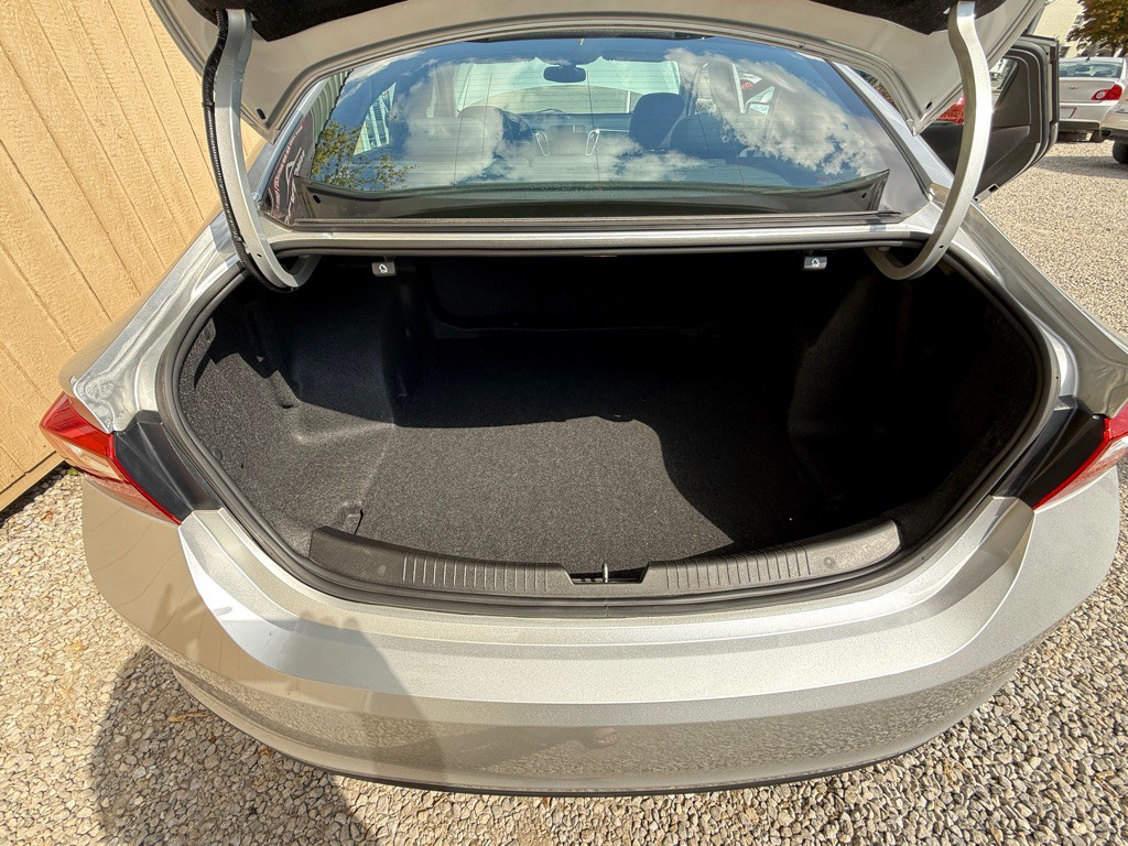 2017 Chevrolet Malibu Image 18