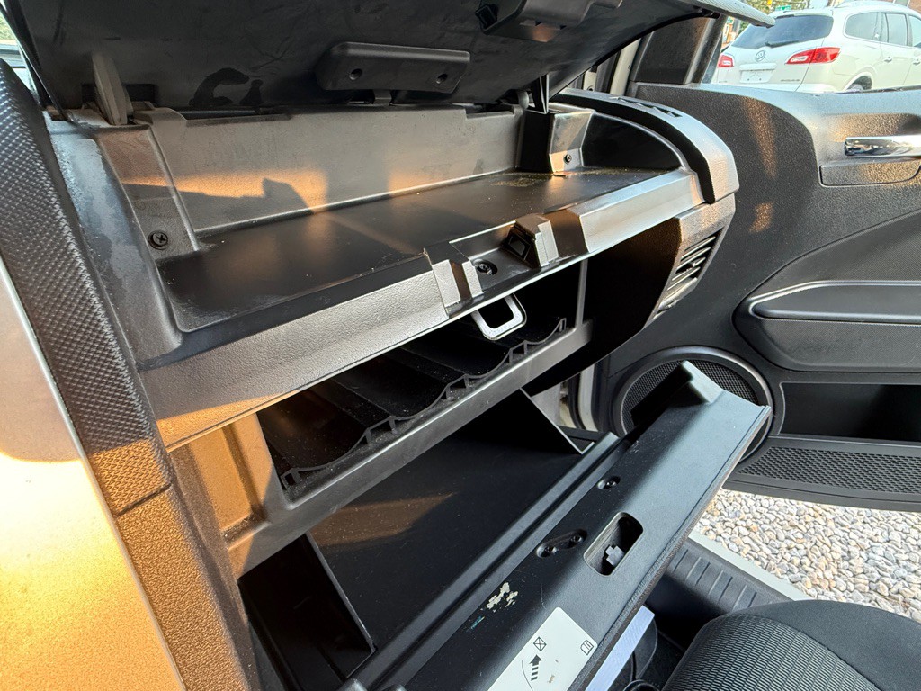 2008 Dodge Caliber Image 9