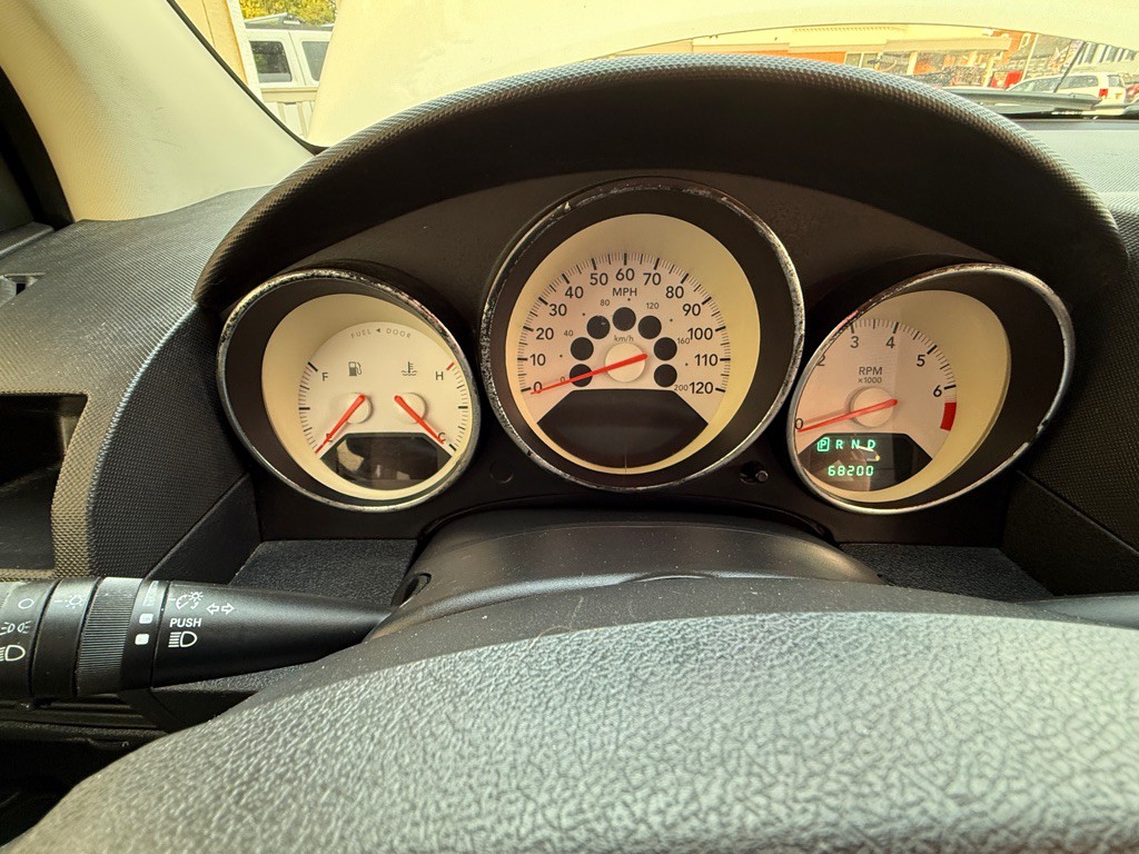 2008 Dodge Caliber Image 12