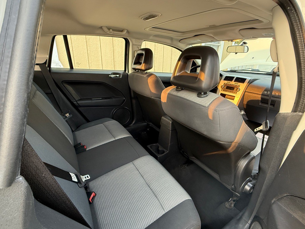 2008 Dodge Caliber Image 14