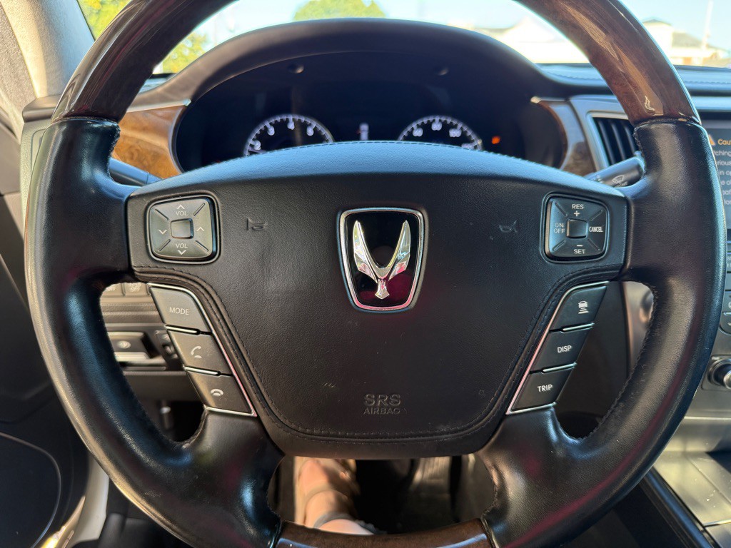 2011 Hyundai Equus Image 23