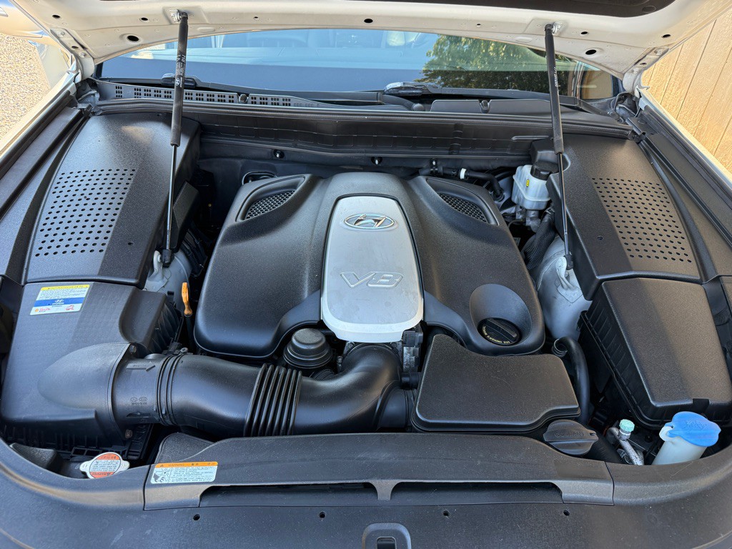 2011 Hyundai Equus Image 31