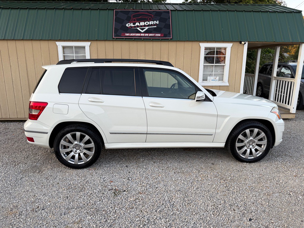 2011 Mercedes-Benz GLK-Class Image 1