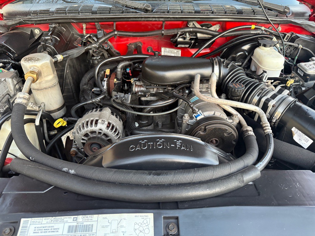 2003 Chevrolet S10 Image 15