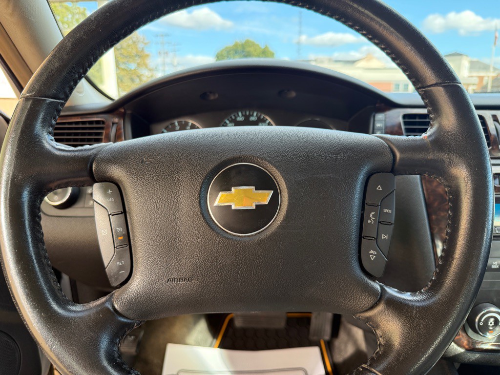 2012 Chevrolet Impala Image 10