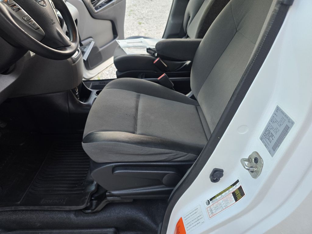 2019 Nissan NV200 Image 14