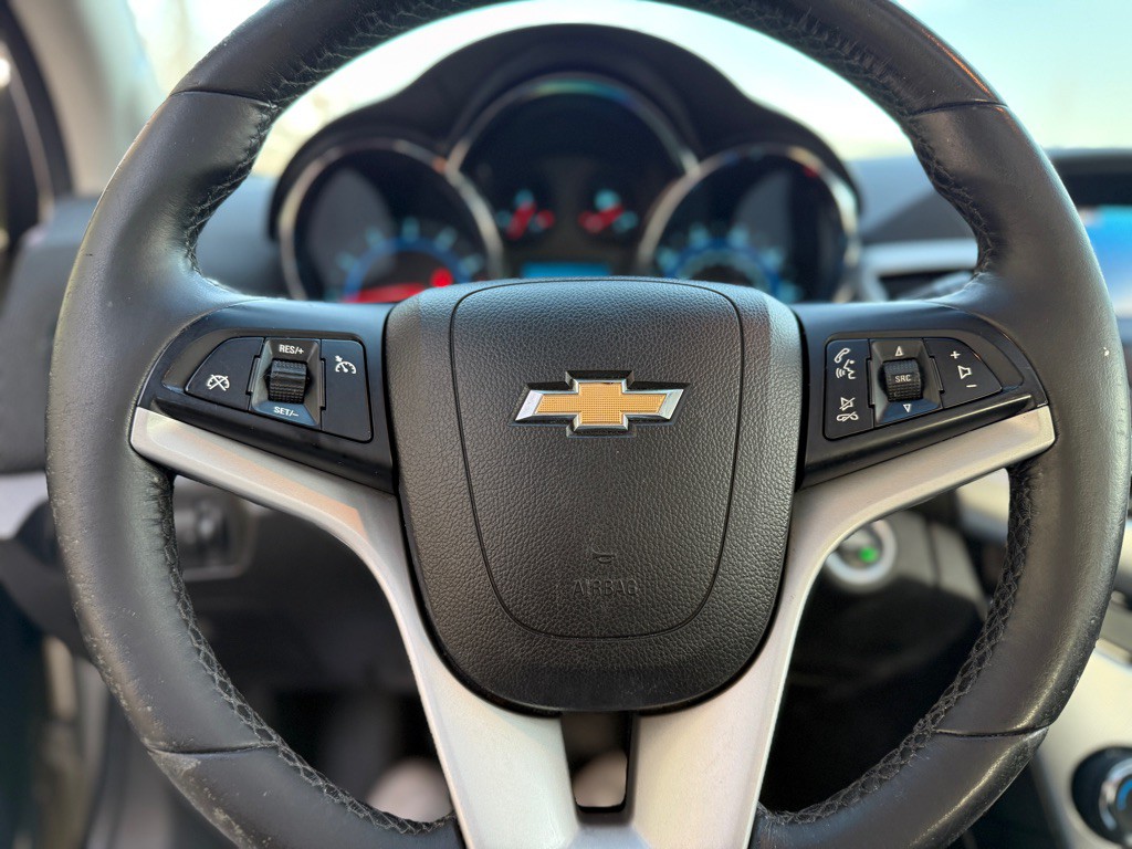 2014 Chevrolet Cruze Image 11
