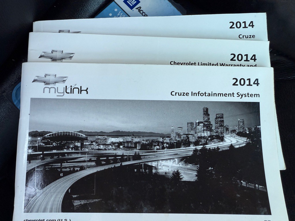 2014 Chevrolet Cruze Image 25