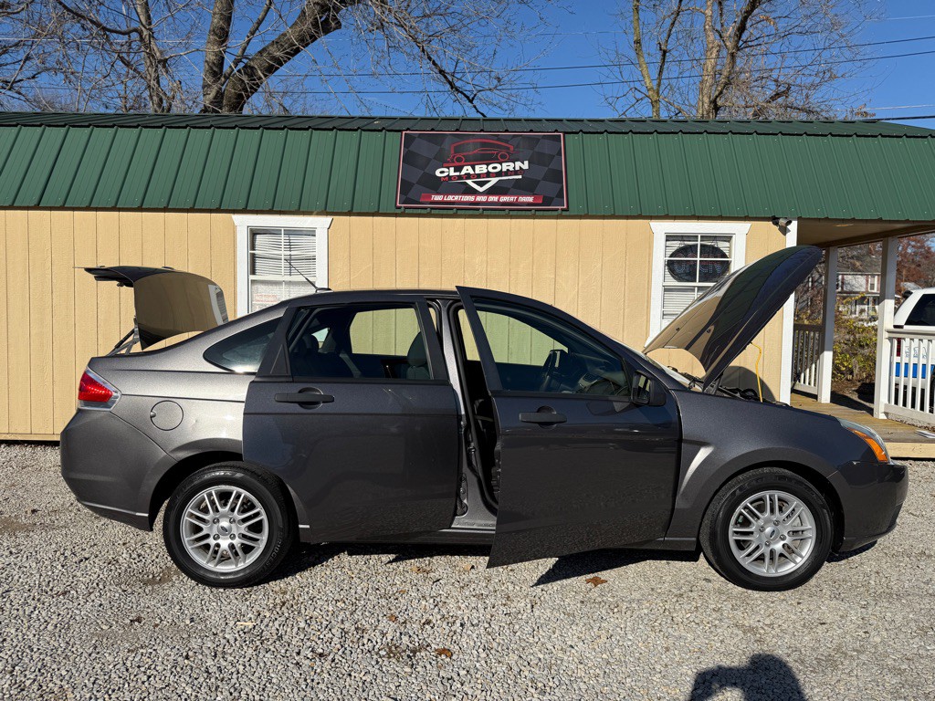 2009 Ford Focus Image 11