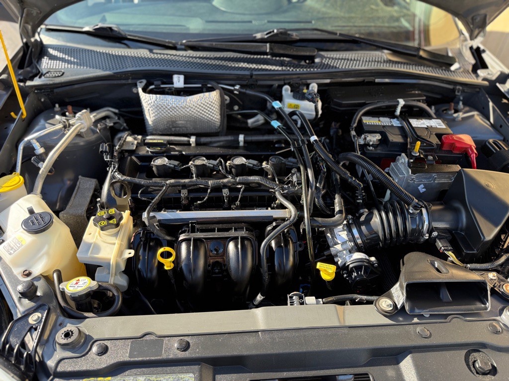 2009 Ford Focus Image 12