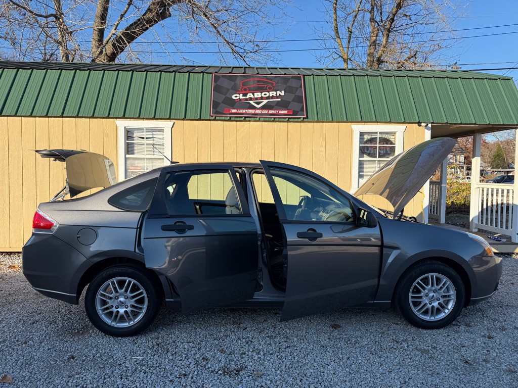 2009 Ford Focus Image 13