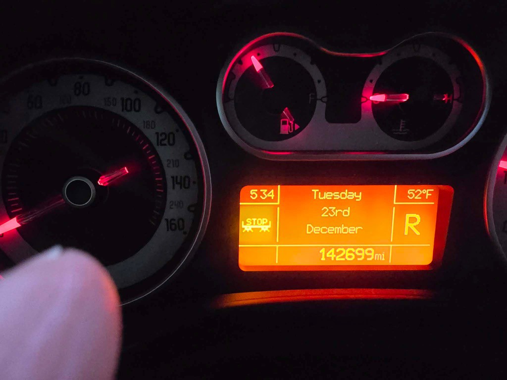 2014 FIAT 500L Image 4