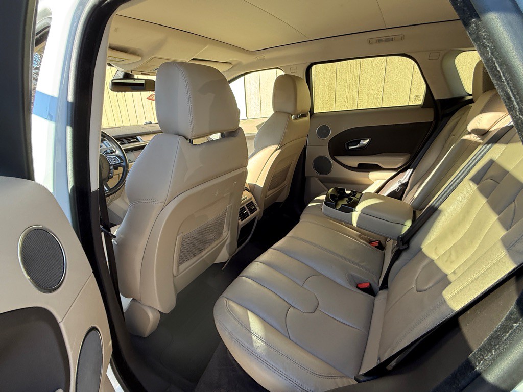 2015 Land Rover Range Rover Evoque Image 10