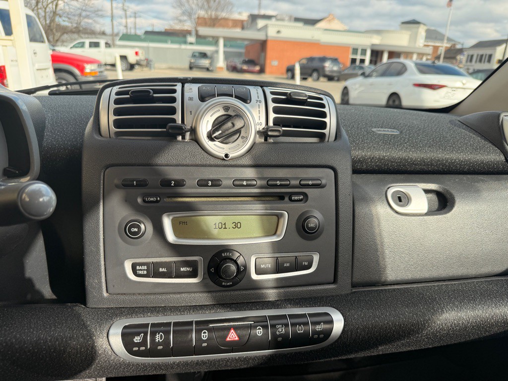 2008 smart fortwo Image 3