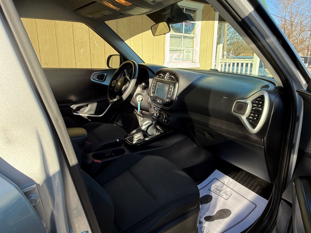 2020 Kia Soul Image 14