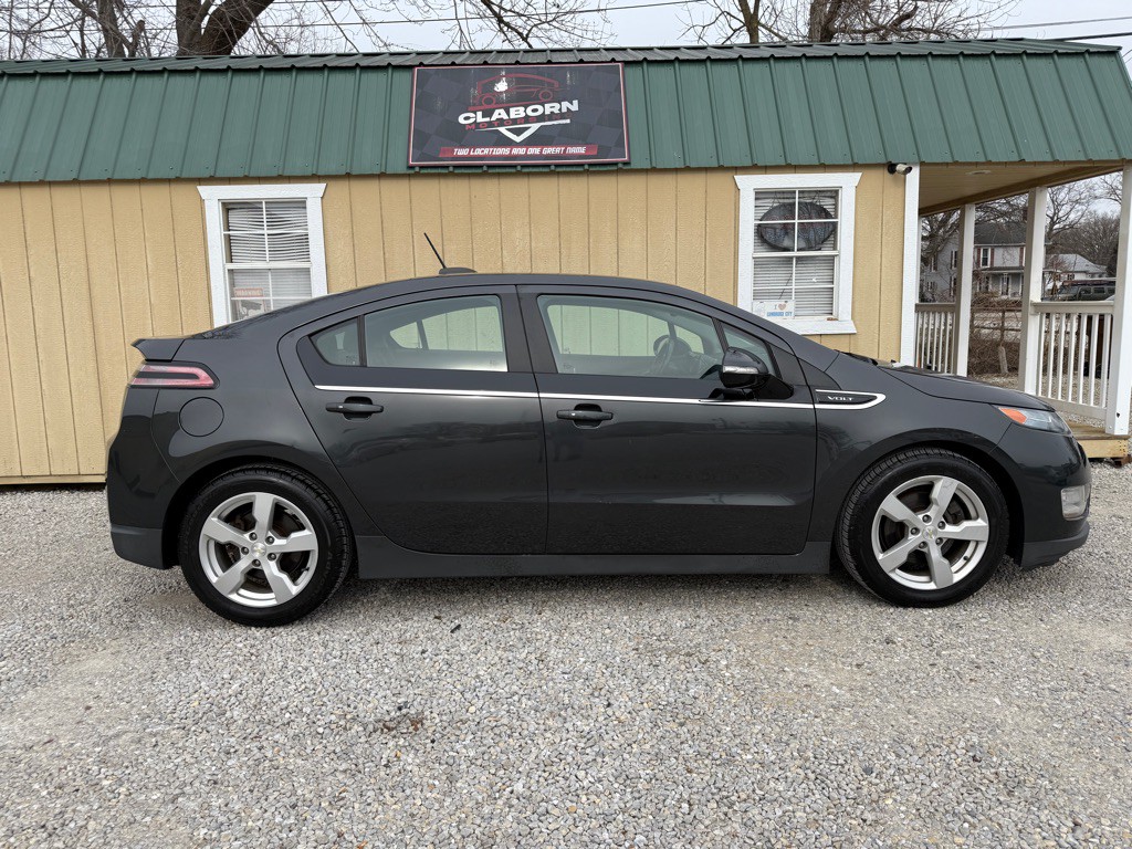 2015 Chevrolet Volt Image 1
