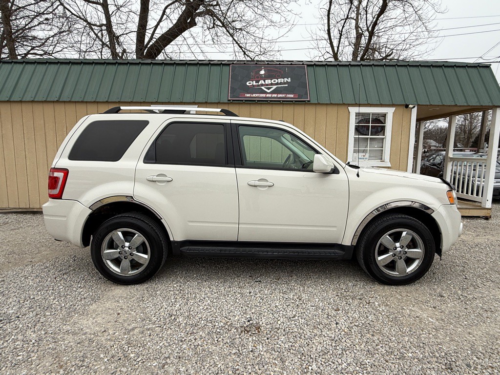 2011 Ford Escape Image 1