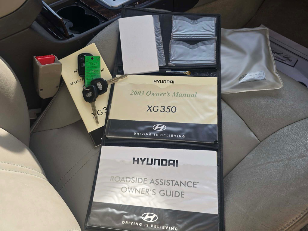 2003 Hyundai XG Image 7