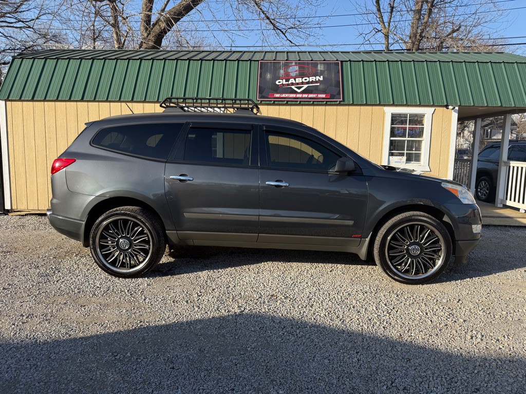 2012 Chevrolet Traverse Image 1