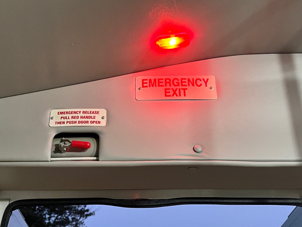 2016 Ford Econoline Image 14