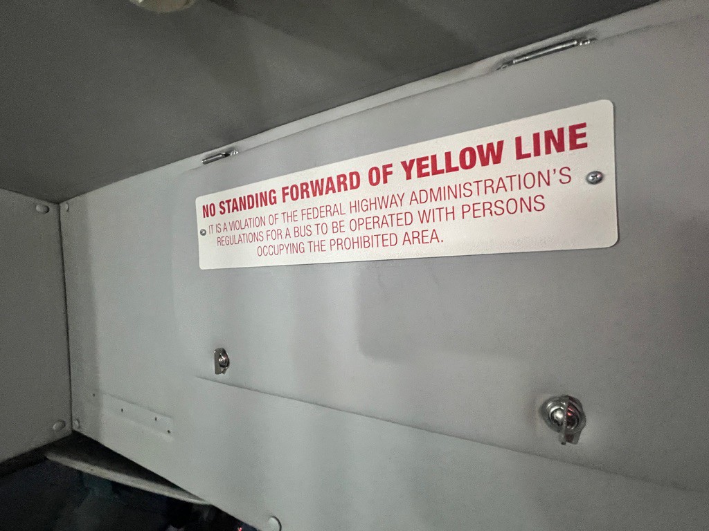 2016 Ford Econoline Image 21