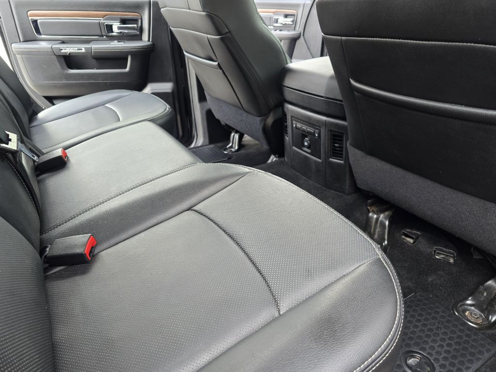 2014 RAM 1500 Image 25