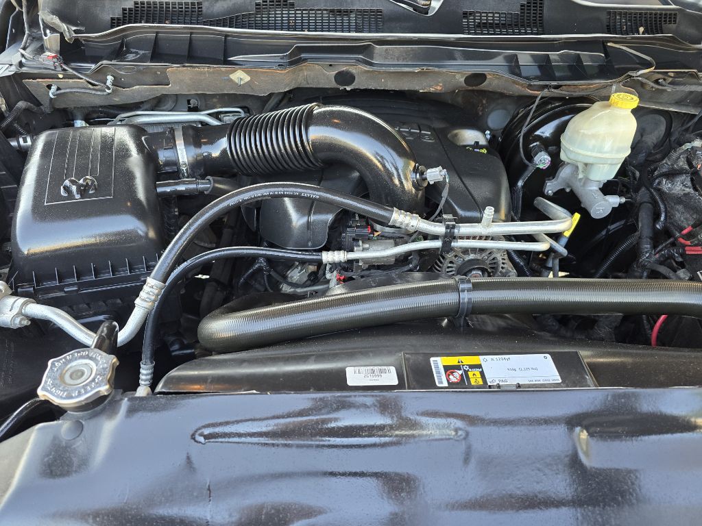 2015 RAM 1500 Image 9