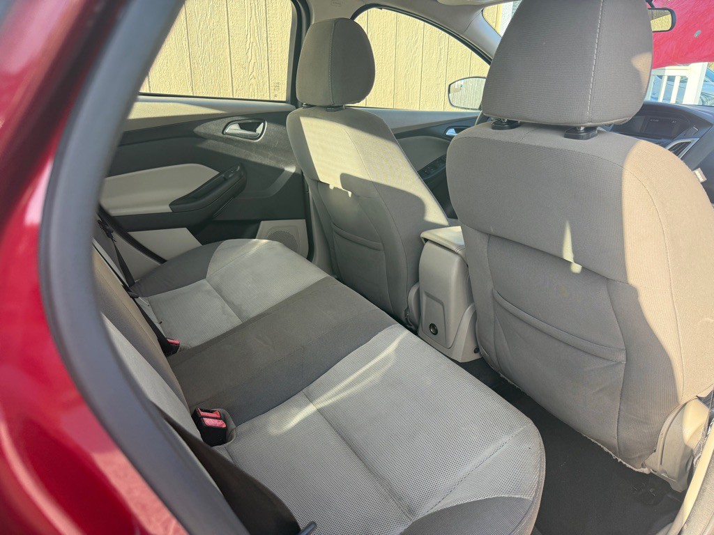 2014 Ford Focus Image 6