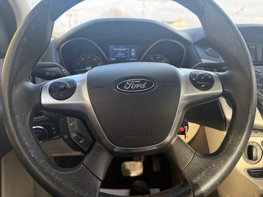 2014 Ford Focus Image 13