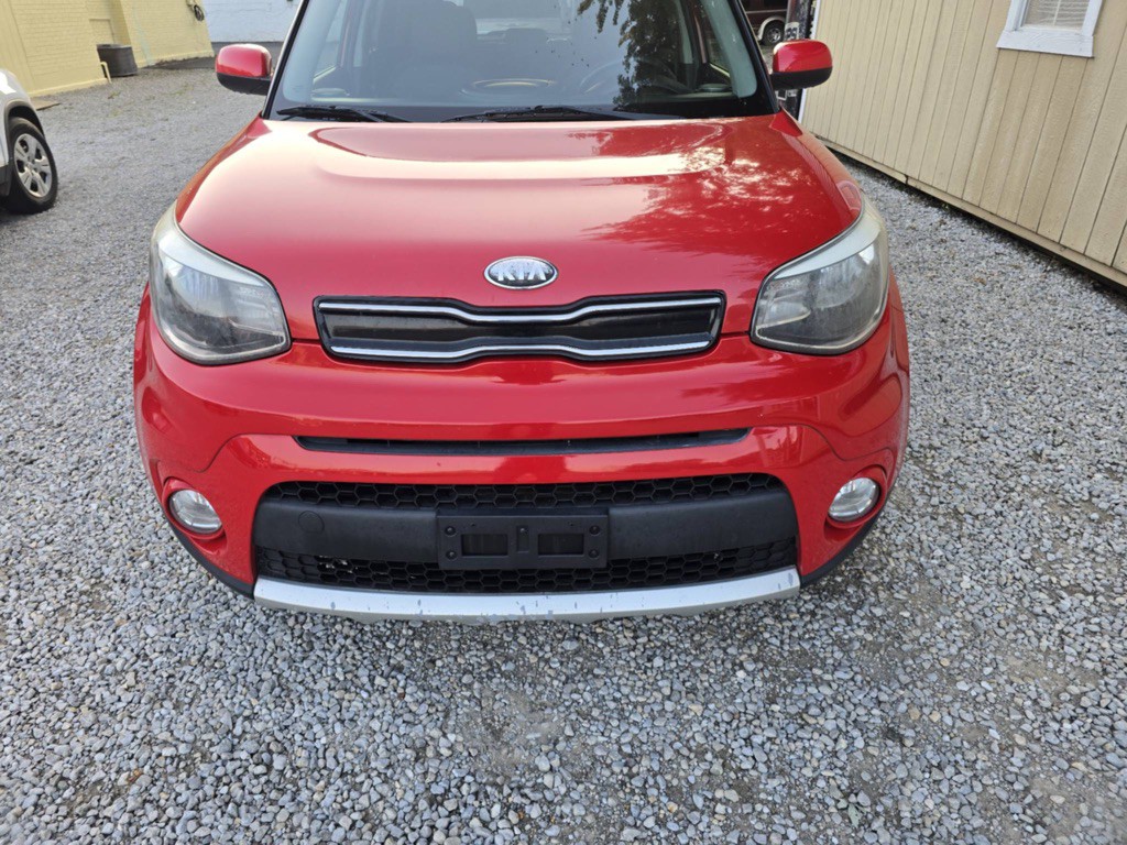 2018 Kia Soul Image 2