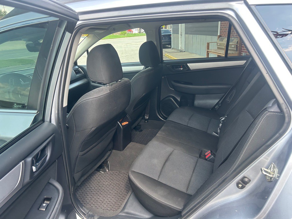 2017 Subaru Outback Image 11