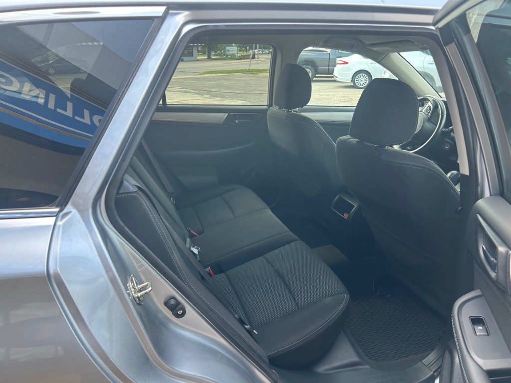 2017 Subaru Outback Image 12