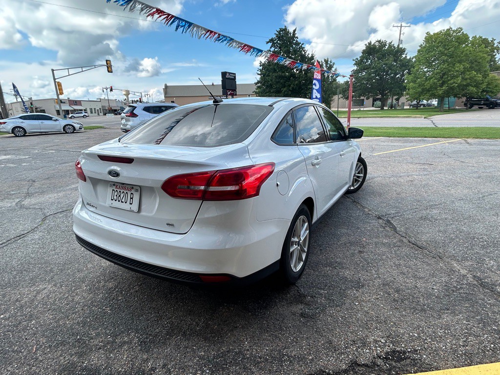 2018 Ford Focus Image 4