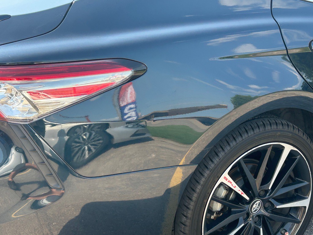 2018 Toyota Camry Image 15