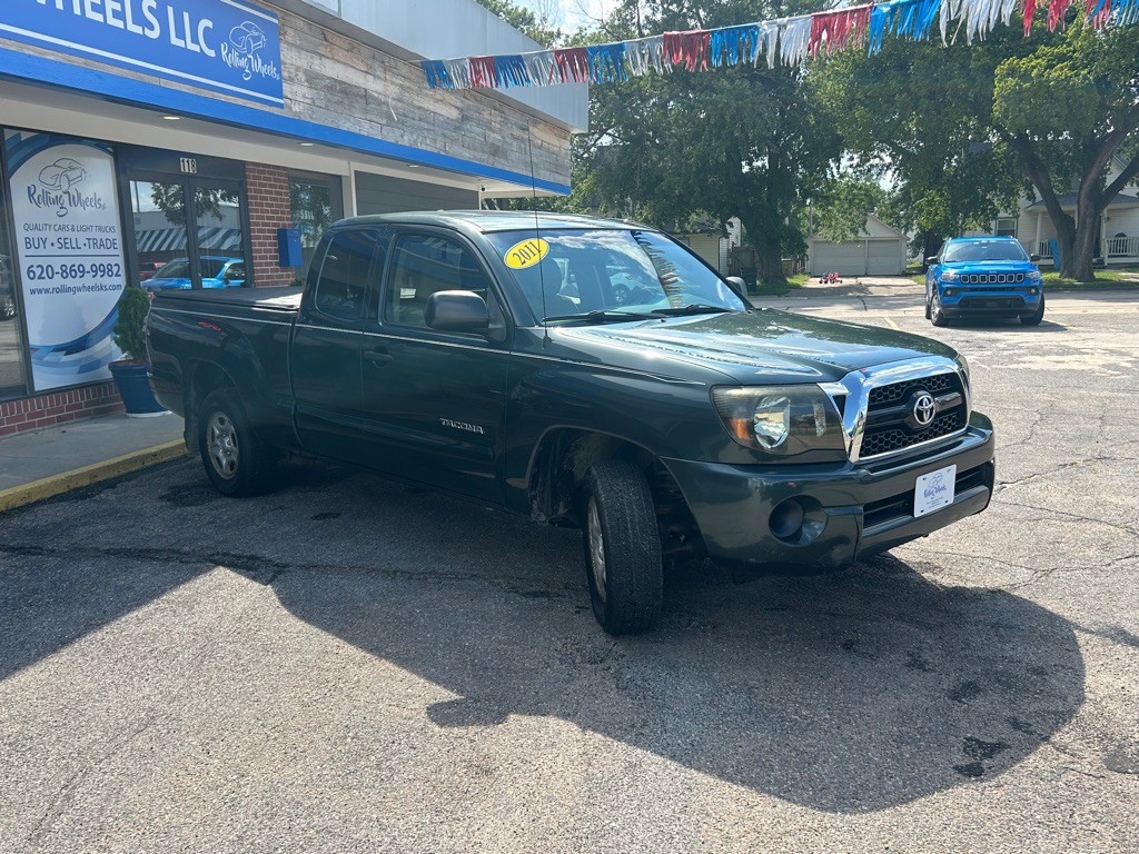 2011 Toyota Tacoma Image 3