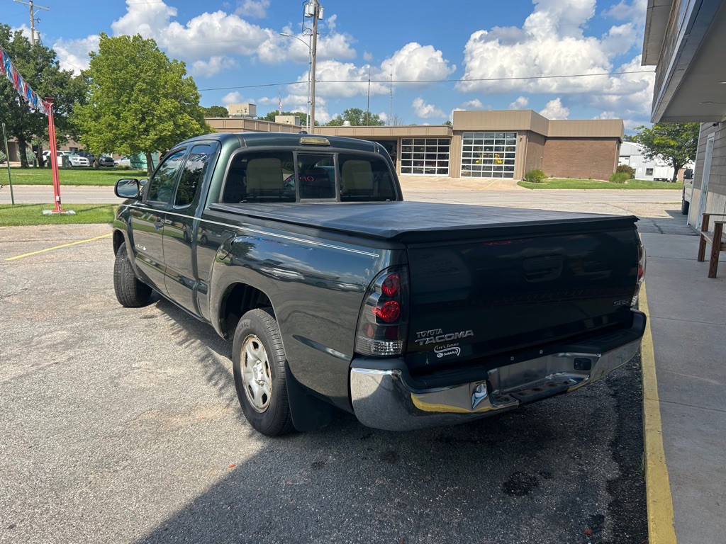 2011 Toyota Tacoma Image 5