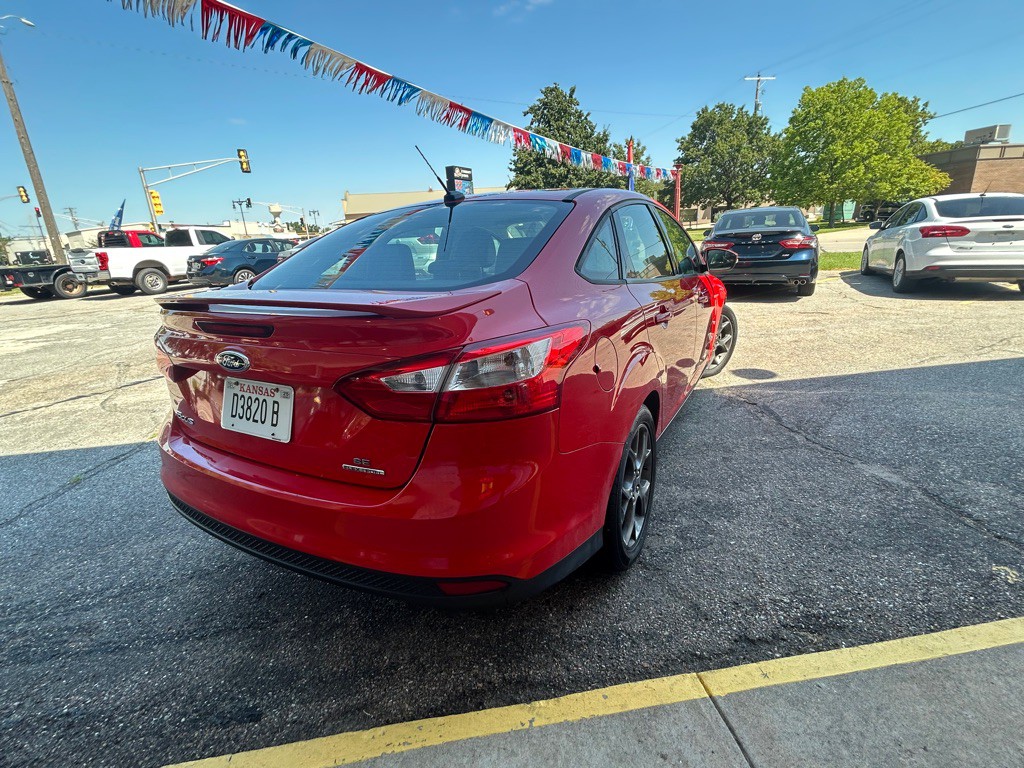 2014 Ford Focus Image 5