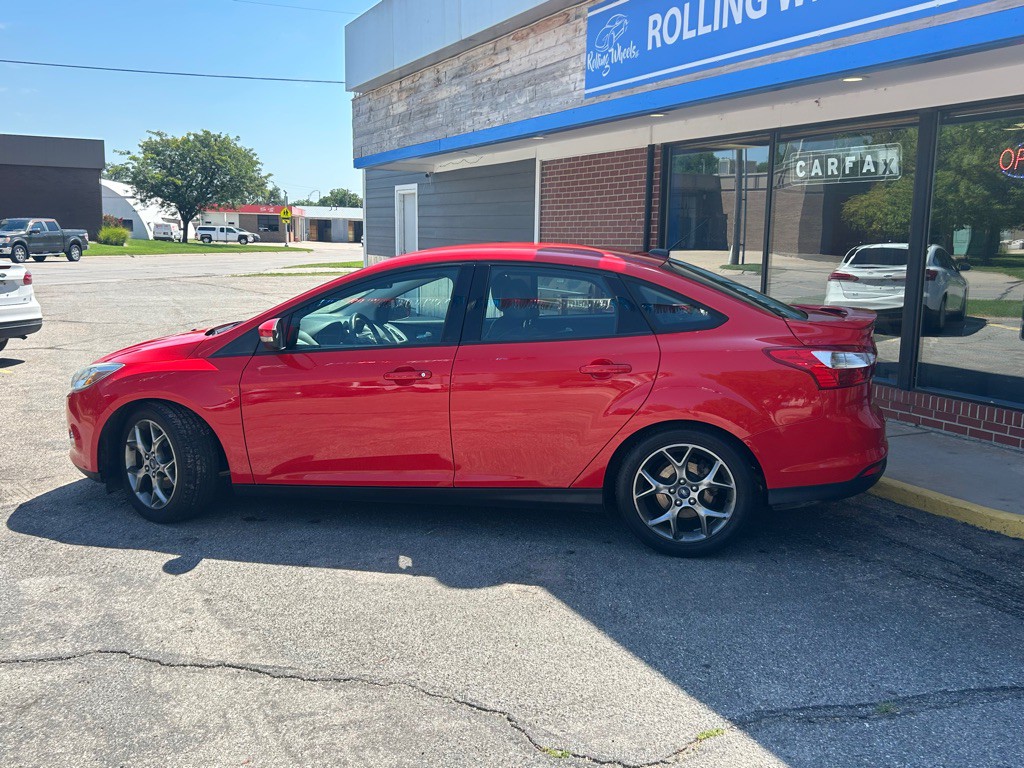 2014 Ford Focus Image 8